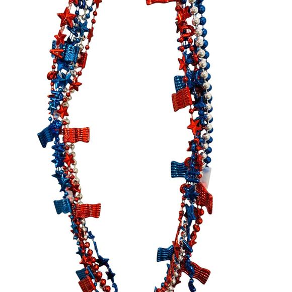 Claires New Set of 6 Overhead Necklaces Patriotic USA Flag Star - Picture 3 of 8